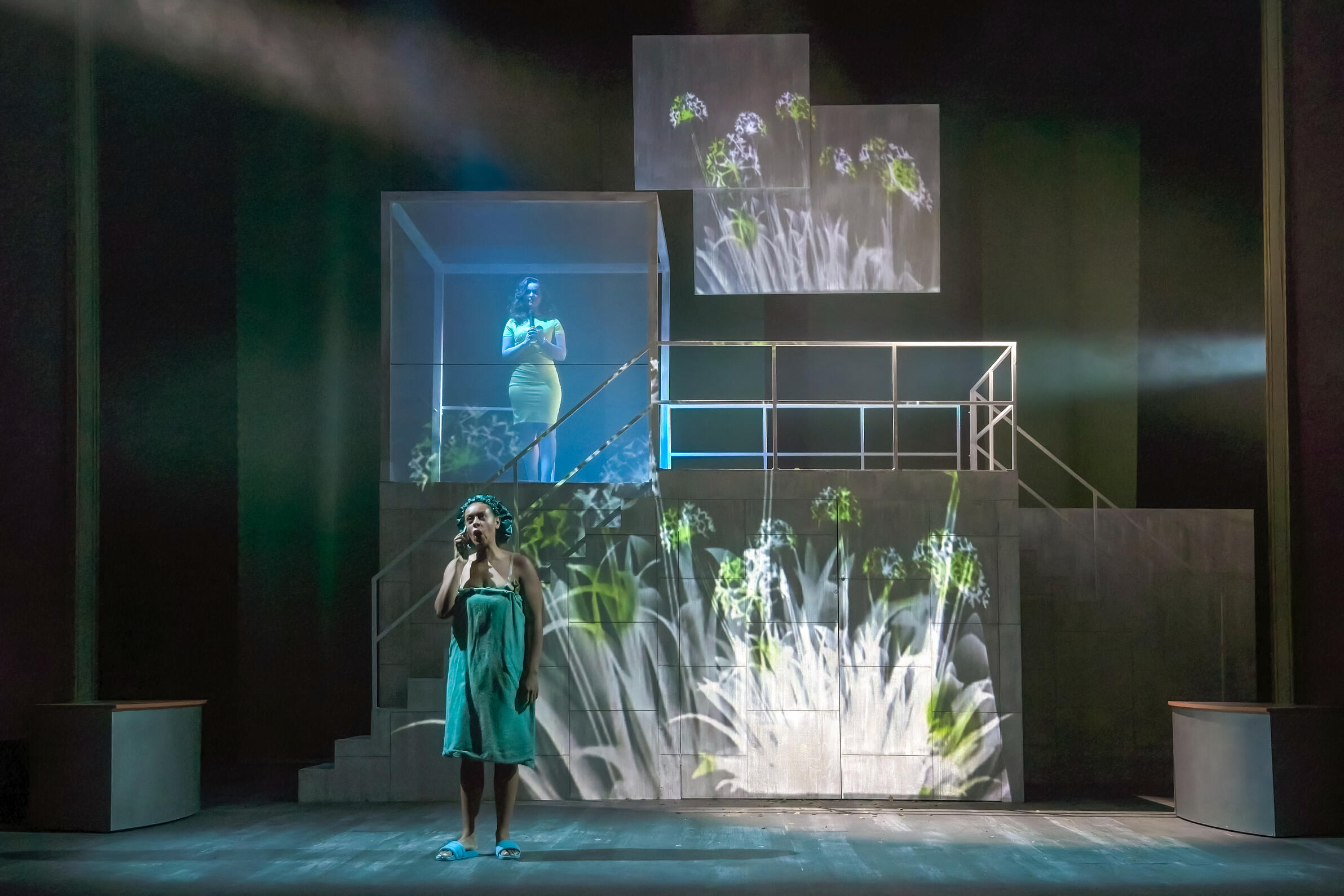LOAM | Set Design LOAM | Set Design
